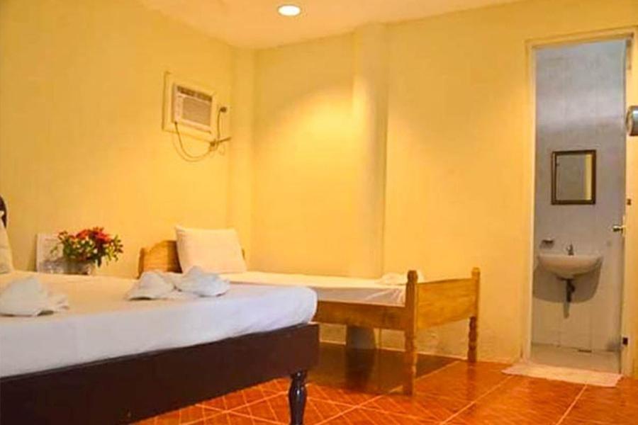 Dohibern Beach Resort Bantayan Zimmer foto